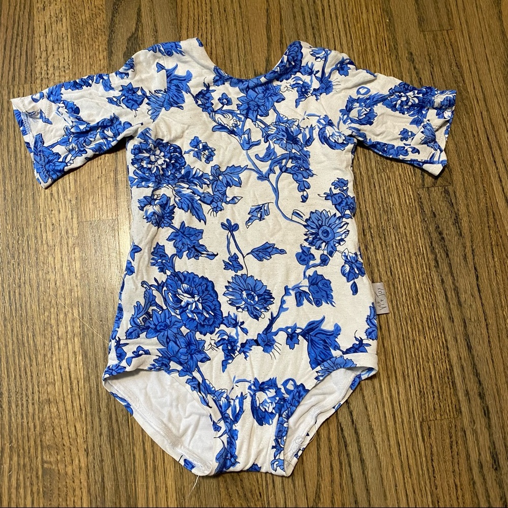 Vi&Jax Blue White Floral Bodysuit 2/3